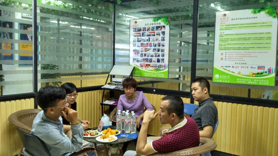 指導(dǎo)財經(jīng)學(xué)院校區(qū)工作開展 指導(dǎo)財經(jīng)學(xué)院校區(qū)工作開展