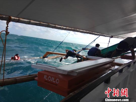 圖為救助現(xiàn)場(chǎng)。 中交公路規(guī)劃設(shè)計(jì)院有限公司 攝